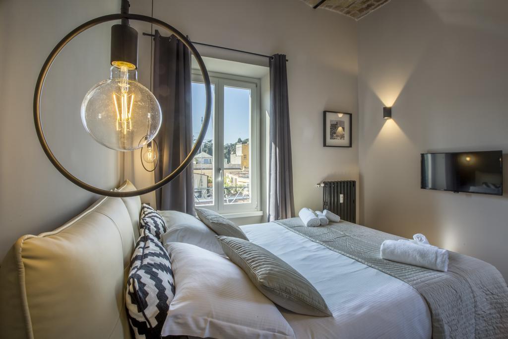 Eve Penthouse Colosseo Roma Exterior foto